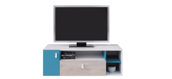 PLUTO tv komoda 10