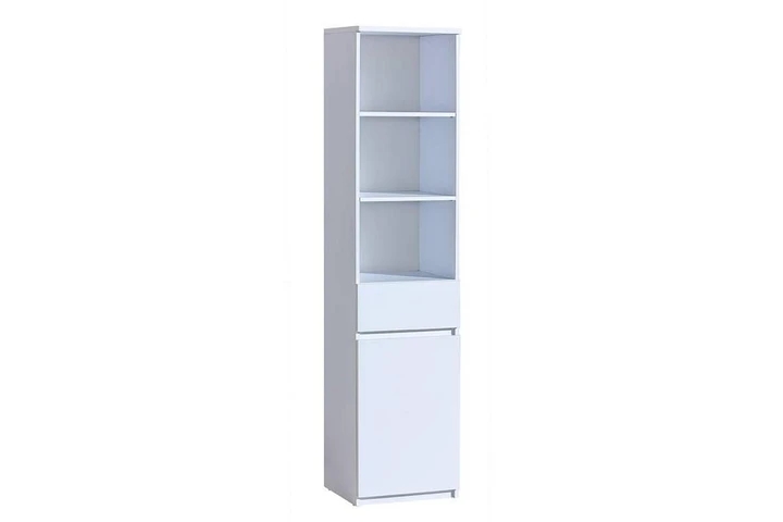 LIVORNO vitrína 03